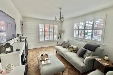 1 Argus Way, Hythe, CT21 4AZ