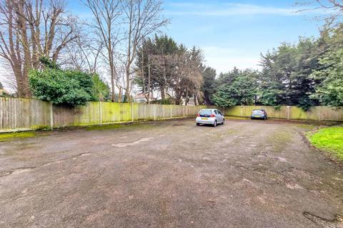 undefined, Egmont Road, Sutton SM2