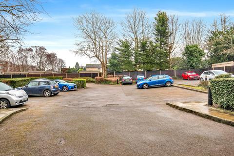 undefined, Overton Road, Sutton SM2