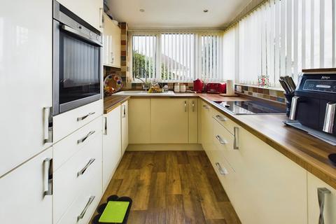 54 Avon Way, Portishead, Bristol, BS20 6NA