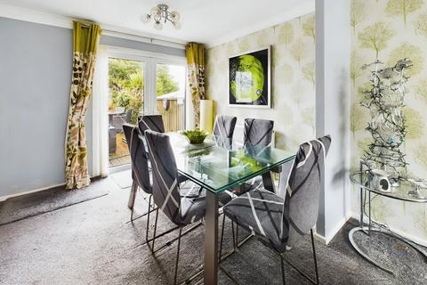 54 Avon Way, Portishead, Bristol, BS20 6NA