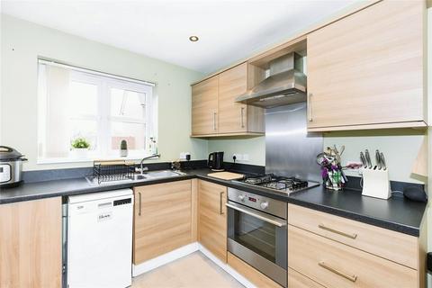 3 bedroom end of terrace house for sale, Linton Close, Cumbria CA1