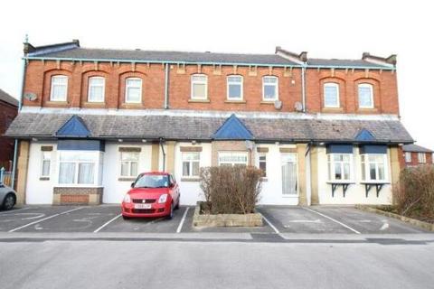 2 bedroom apartment for sale, North Lingwell Road, West Yorkshire LS10