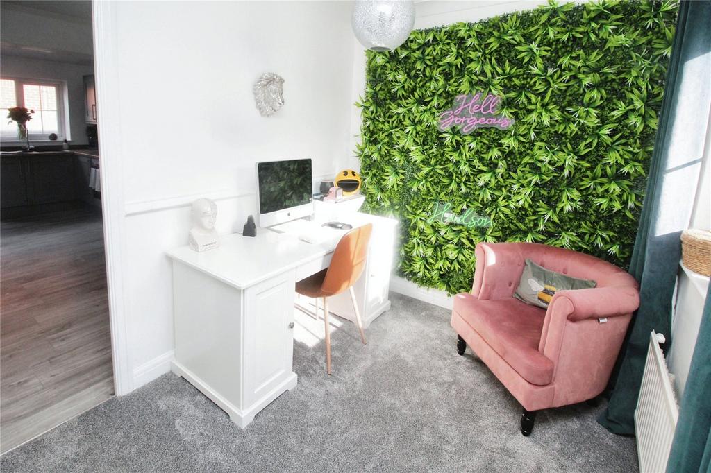 Dining Room / Study
