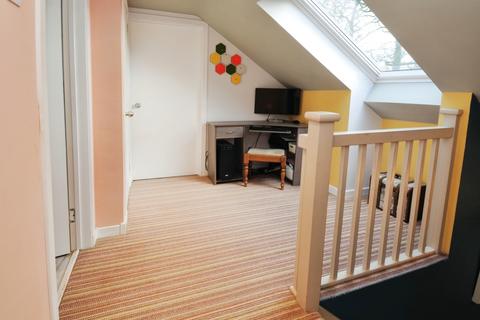 Kenmure Manse Road, Thornhill, DG3 5DR