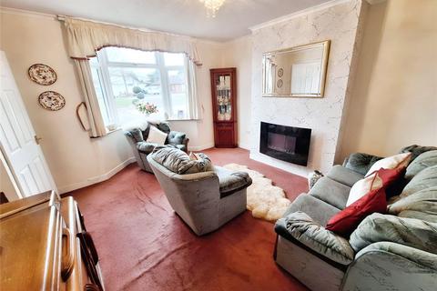 3 bedroom semi-detached house for sale, Golf Drive, Warwickshire CV11