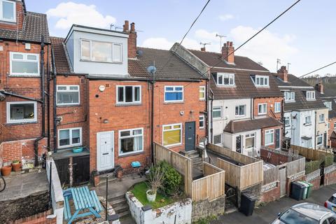 71 Woodside View, Leeds, LS4 2QS