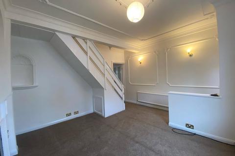 19 Bernard Street, Gravesend, DA12 2EX