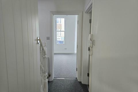 2 bedroom apartment for sale, Western Road, Bexhill-on-Sea, TN40