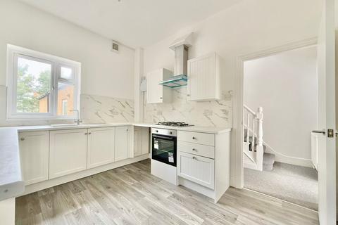 2 bedroom apartment for sale, Western Road, Bexhill-on-Sea, TN40