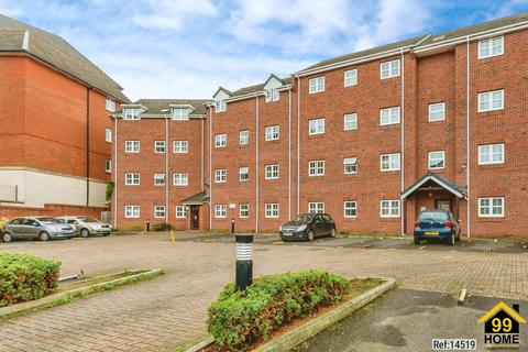 2 bedroom flat for sale, St Andrews Court, Street, Northamptonshire, NN1