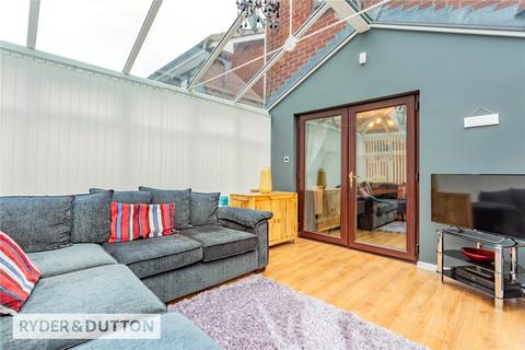 6 Ridgecroft, Ashton-under-lyne, OL7 9TG