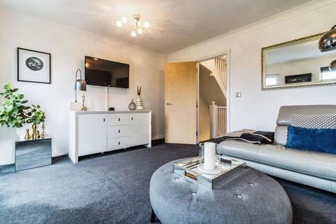 15 Eycott Drive, Middleton, Manchester, M24 4SR