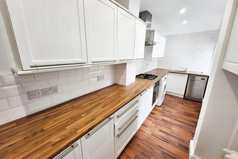 2 bedroom terraced house for sale, Vicker Grove, West Didsbury, Manchester, M20