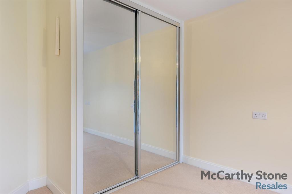 8635986-interior03.jpg