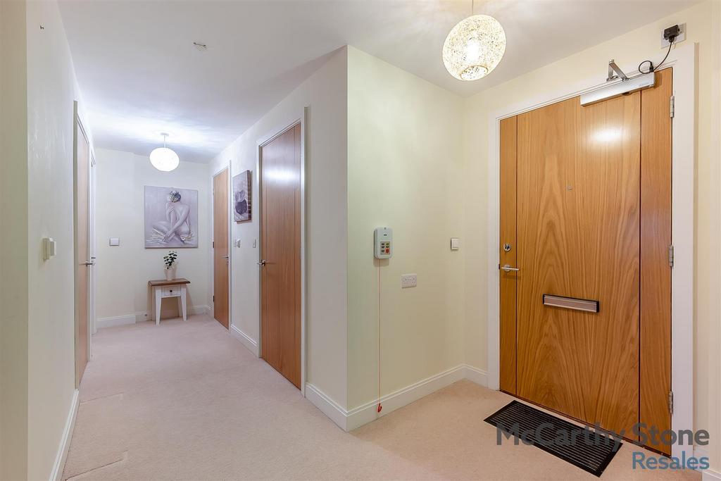 8635986-interior07.jpg