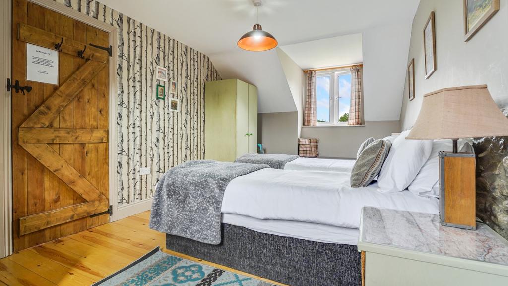 Front Bedroom 2 1