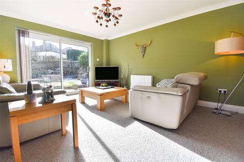 3 bedroom bungalow for sale, Alverstoke Gardens, Hampshire GU11