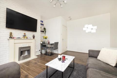 2 bedroom flat for sale, 17 Winton Park, Cockenzie, Prestonpans, EH32