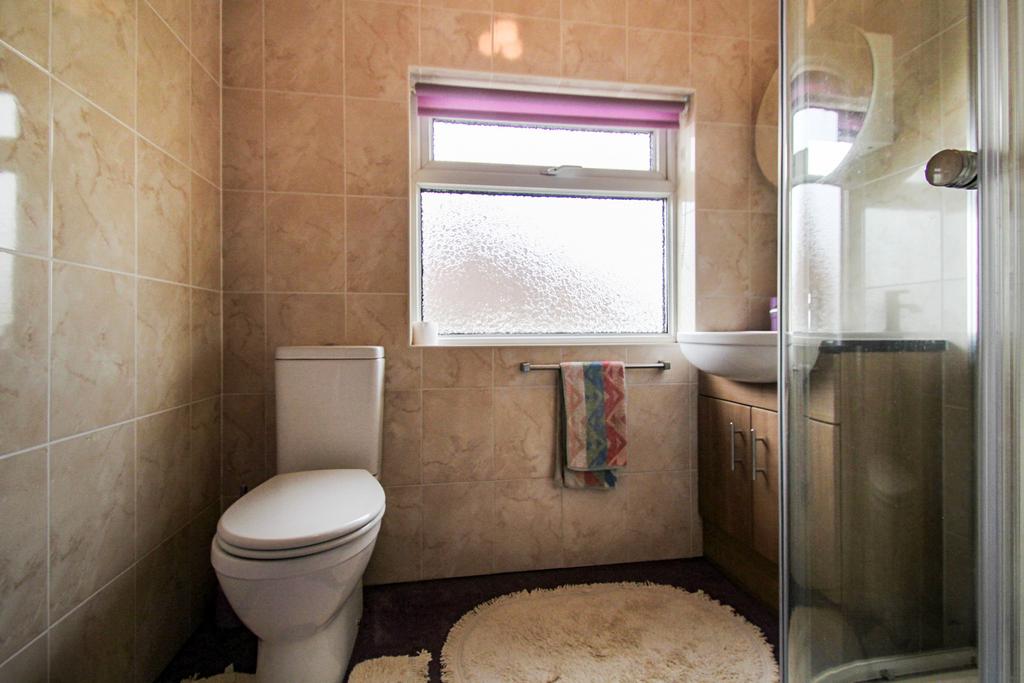 Shower/WC