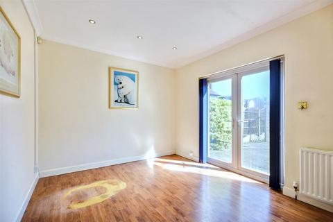 5 bedroom detached house for sale, Nottingham Road, Long Eaton
