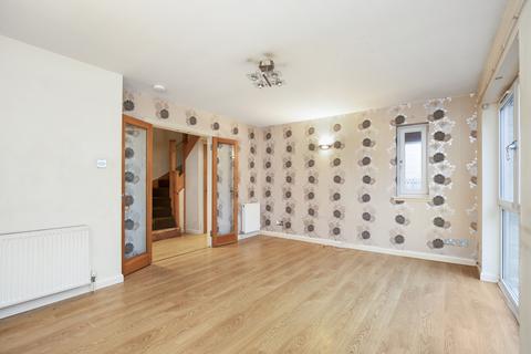 8 Barley Bree Lane, Easthouses, Dalkeith, EH22 4UD