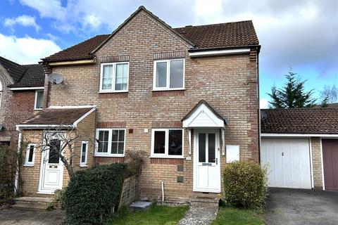 34 Thomas Mead, Pewsham, Chippenham, SN15 3YS