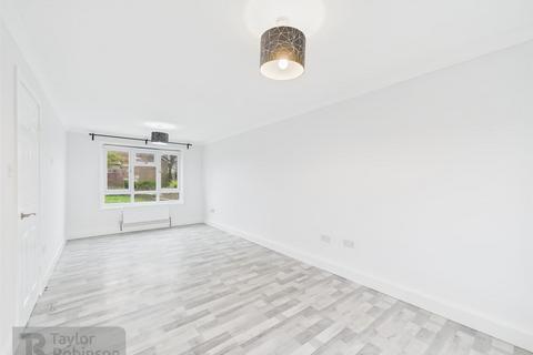 2 bedroom flat to rent, Byrd Road, Crawley