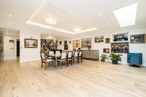 2 bedroom flat for sale, Tenterden Grove, London NW4