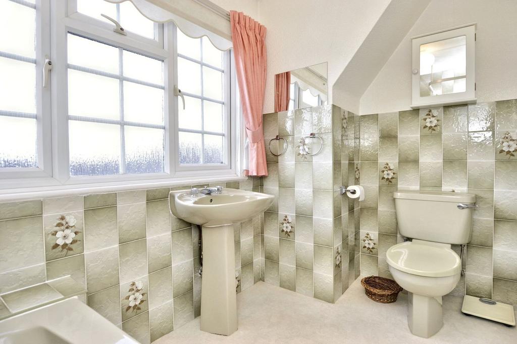 Ensuite
