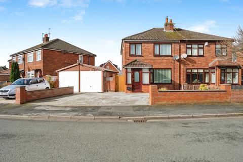 3 bedroom semi-detached house for sale, Clipsley Crescent, Haydock, WA11