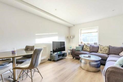 2 bedroom apartment for sale, Flambard Way, Godalming, Surrey, GU7