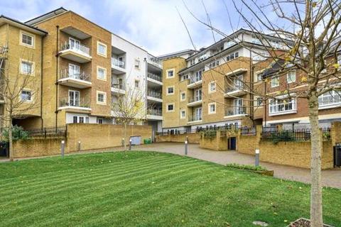 Flambard Way, Godalming, Surrey, GU7
