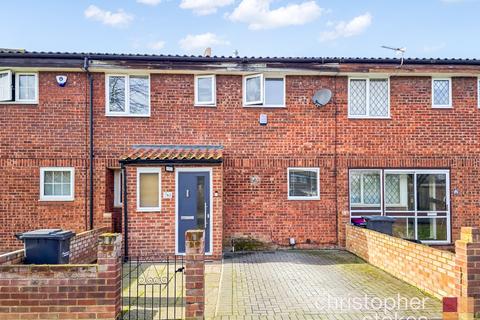 3 bedroom terraced house for sale, Elderbek Close, Cheshunt, Waltham Cross, Hertfordshire, EN7 6HT