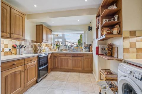 16 The Watergate, Watford, WD19 5AS