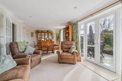 16 The Watergate, Watford, WD19 5AS