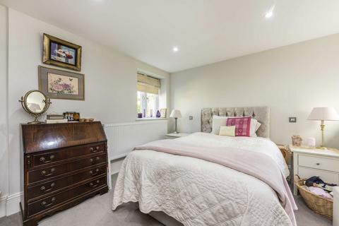 1 bedroom flat for sale, Oak Hill, Surbiton KT6