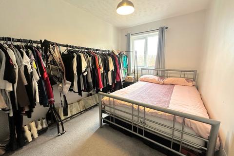 63f Cross Lane, Radcliffe, Manchester, M26 2QZ