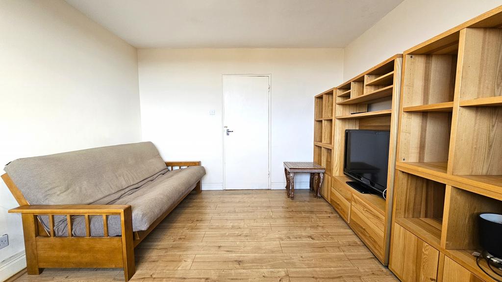 Apartment in London - View 3