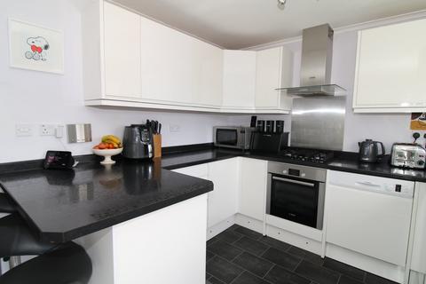 34 High Broom Crescent, West Wickham, BR4 0RG