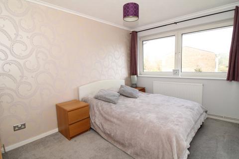34 High Broom Crescent, West Wickham, BR4 0RG
