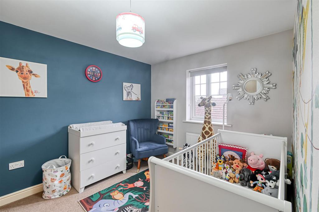 13 Hazledine Way-15.jpg