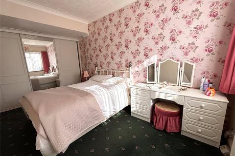 41 Tolworth Gardens, Romford, RM6 5TJ