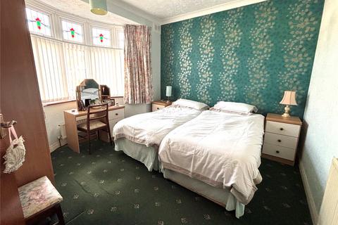 41 Tolworth Gardens, Romford, RM6 5TJ