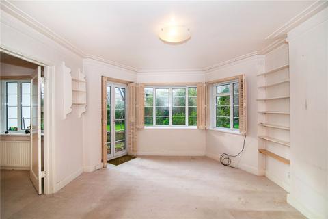 2 bedroom property for sale, Chester Close, Richmond, TW10