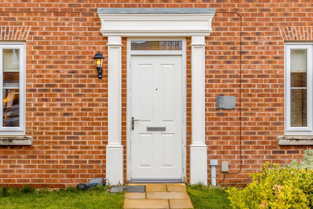 23 Solent Drive (Spalding)-4.jpg