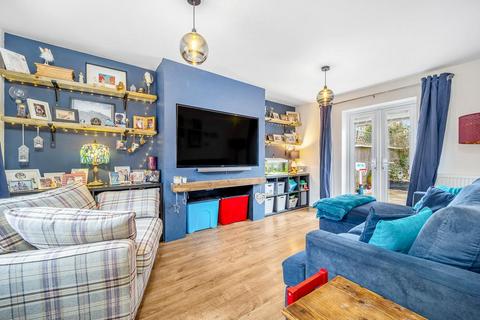 23 Solent Drive, Spalding, PE11 3BF