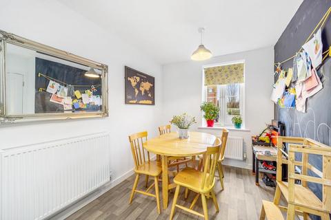 23 Solent Drive, Spalding, PE11 3BF