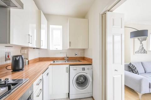 2 bedroom flat for sale, Magdalen House, Royal Docks, London, E16