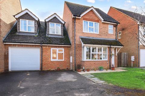 3 bedroom link detached house for sale, Deeprose Close, Guildford, GU2